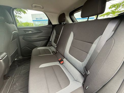 Used 2026 Chevrolet TrailBlazer LT w/ LT Cold Weather Package FWD image 22