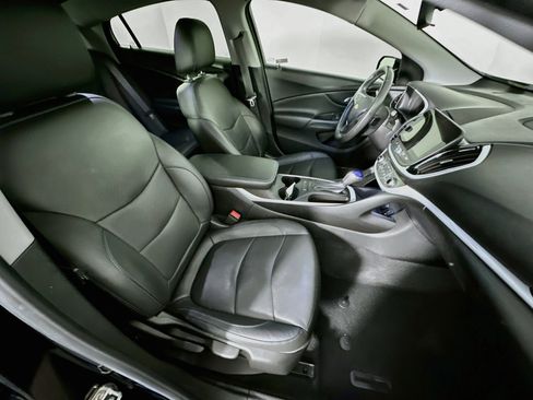 Used 2019 Chevrolet Volt LT w/ Power Convenience Package FWD image 29
