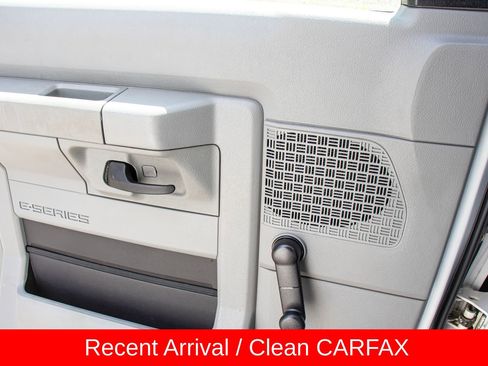 Used 2014 Ford E-450 and Econoline 450 Super Duty w/ Shuttle Bus Prep Package RWD image 22