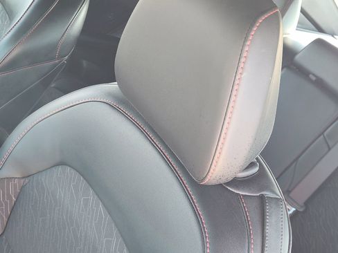 Used 2025 Dodge Charger R/T w/ Quick Order Package 25M R/T image 15