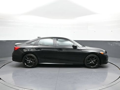Used 2022 Honda Civic Sport image 5