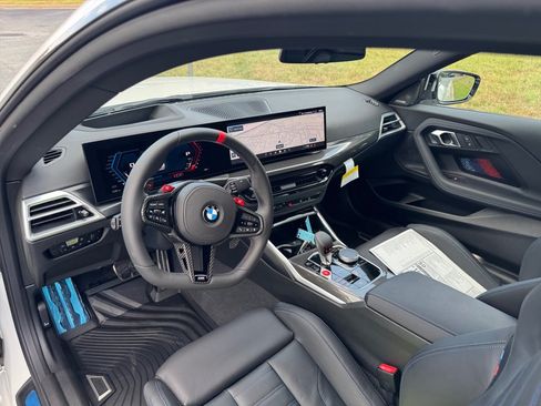 New 2026 BMW M2 w/ Lighting Package RWD image 29
