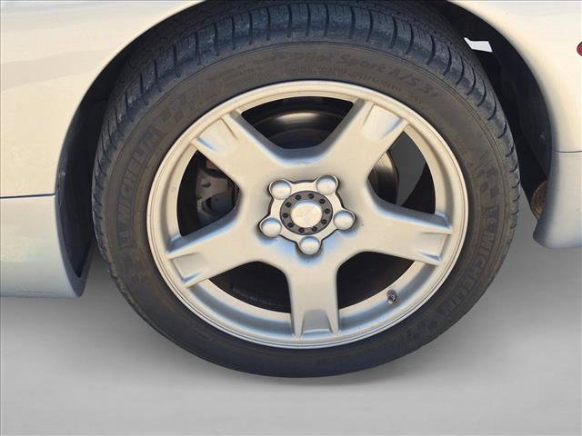 Used 1998 Chevrolet Corvette Convertible w/ Memory Pkg RWD image 17