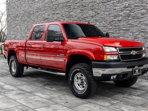 Used 2007 Chevrolet Silverado 2500 LT w/ Heavy-Duty Power Package image 15