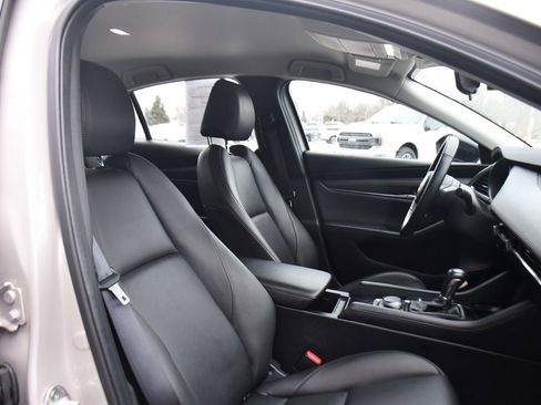 Used 2025 MAZDA MAZDA3 s image 15