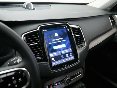 Certified 2024 Volvo XC90 B6 Ultimate AWD/4WD image 15