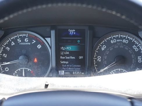 Used 2023 Toyota Tacoma TRD Off-Road w/ Technology Package AWD/4WD image 22