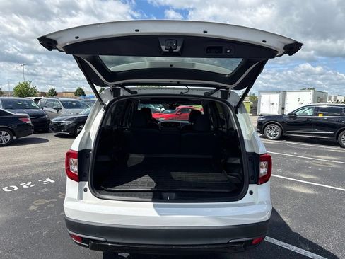 Used 2021 Honda Pilot Special Edition image 11