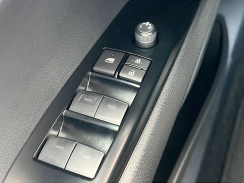 Used 2025 Toyota Camry LE FWD image 17