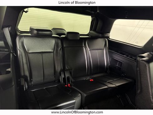 Used 2020 Ford Expedition XLT w/ Equipment Group 202A RWD image 12