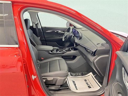 Used 2025 Buick Envision Preferred image 11