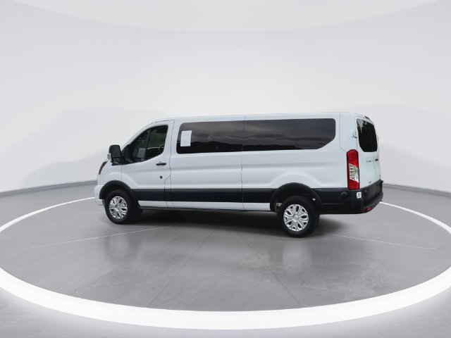 Used 2024 Ford Transit 350 XLT RWD image 7