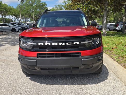 Used 2024 Ford Bronco Sport Outer Banks w/ Tech Package AWD/4WD image 2