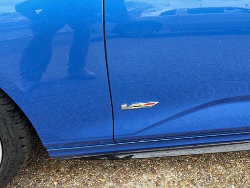 Certified 2025 Cadillac CT4 V RWD image 31