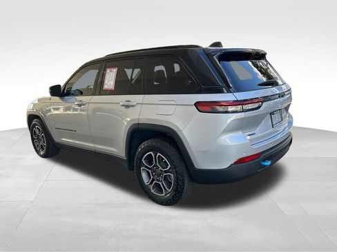 Used 2022 Jeep Grand Cherokee Trailhawk w/ Advanced Protech Group II image 4