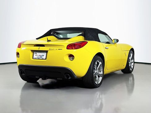 Used 2007 Pontiac Solstice GXP w/ Premium Package image 9