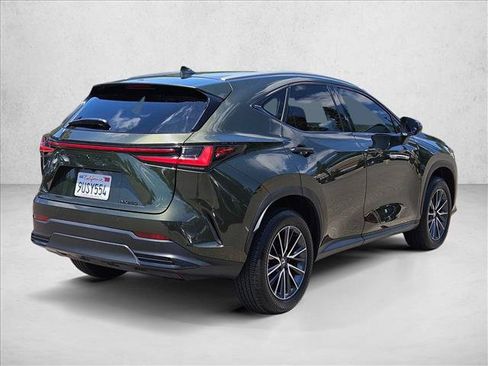 Used 2025 Lexus NX 250 FWD image 5