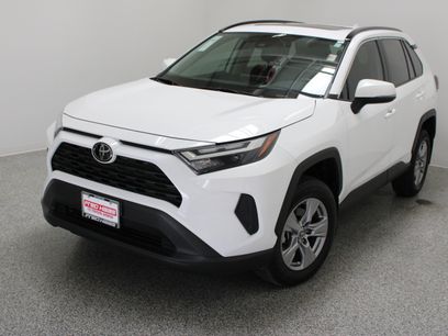 Used 2025 Toyota RAV4 XLE w/ Convenience Package