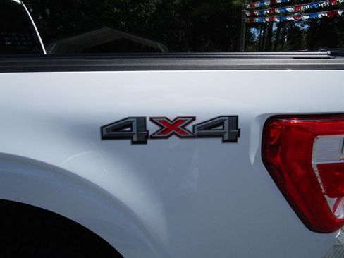 Used 2022 Ford F150 XL w/ Equipment Group 101A High AWD/4WD image 25