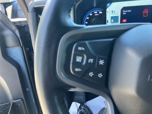 Used 2023 Ford Bronco Outer Banks AWD/4WD image 23