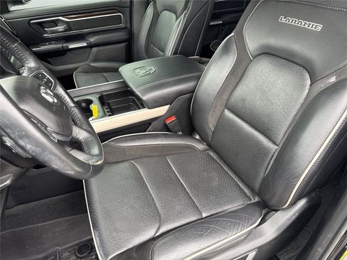 Used 2021 RAM 1500 Laramie AWD/4WD image 11