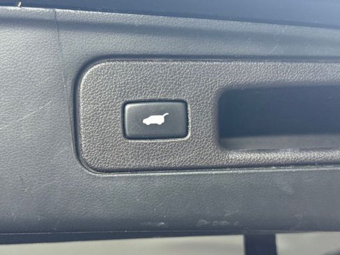 Used 2013 Honda Pilot Touring image 21