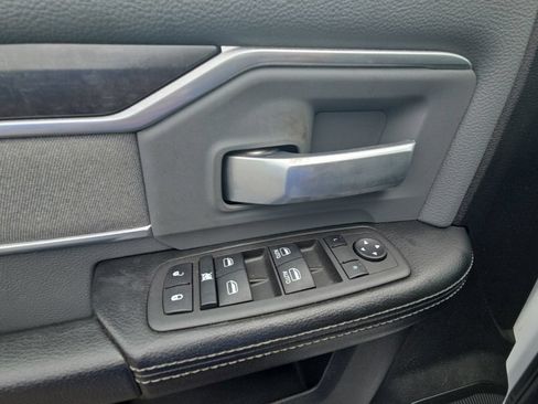 Used 2022 RAM 2500 Big Horn w/ Level A Equipment Group AWD/4WD image 19