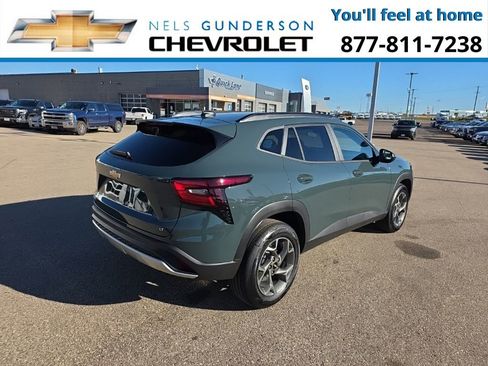 New 2026 Chevrolet Trax LT image 7