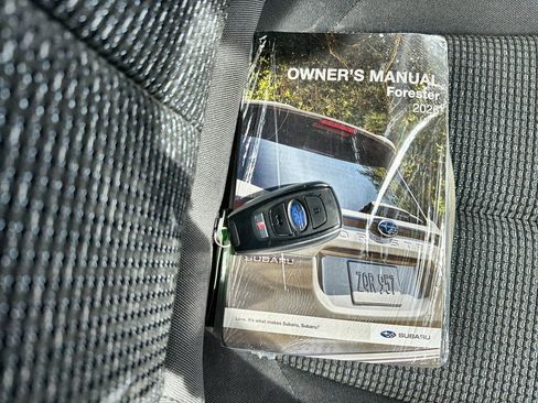 Used 2026 Subaru Forester Premium AWD/4WD image 42