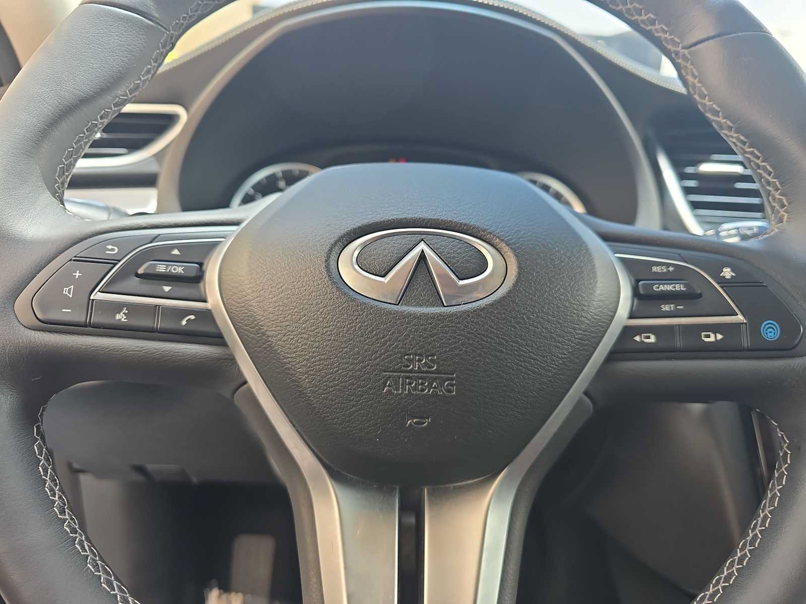 Used 2023 INFINITI QX50 Luxe FWD image 22