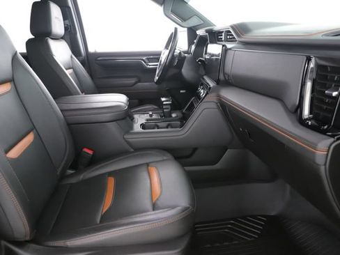 Used 2024 GMC Sierra 1500 AT4 AWD/4WD image 29