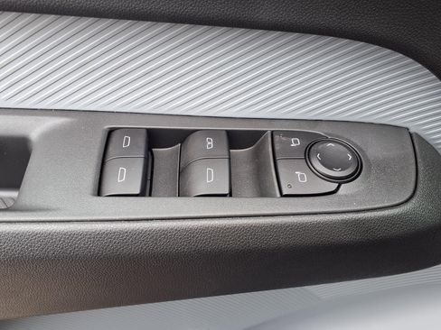 New 2027 Chevrolet Bolt RS FWD image 10