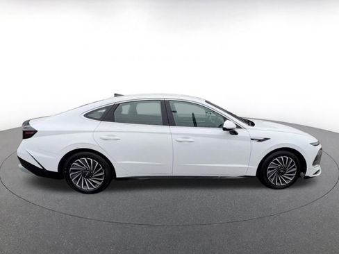 Used 2024 Hyundai Sonata SEL image 16