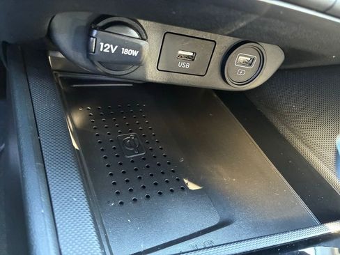 Used 2023 Hyundai Elantra SEL w/ Convenience Package image 27