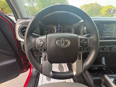 Used 2023 Toyota Tacoma SR5 AWD/4WD image 28