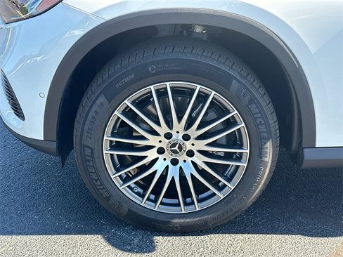 Certified 2026 Mercedes-Benz GLC 300 4MATIC image 12