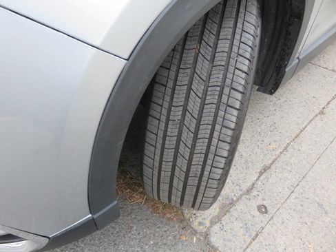 Used 2020 MAZDA CX-9 Touring w/ Touring Premium Package image 29