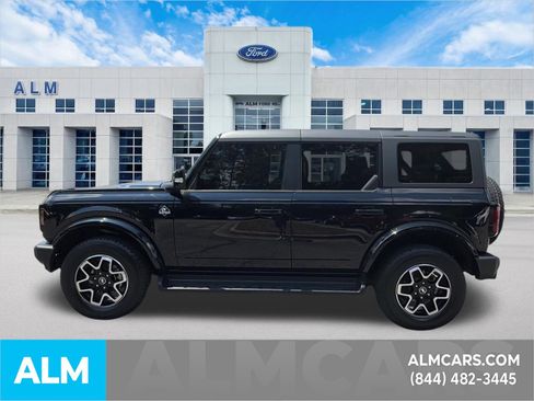 Used 2025 Ford Bronco Outer Banks AWD/4WD image 9