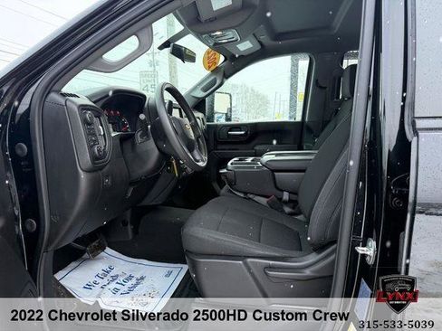 Used 2022 Chevrolet Silverado 2500 Custom w/ Custom Convenience Package image 11