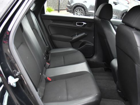 Used 2025 Honda Civic Sport image 38