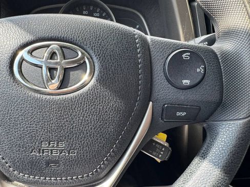 Used 2015 Toyota RAV4 XLE FWD image 28