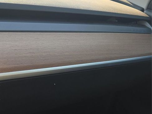 Used 2018 Tesla Model 3 Mid Range image 27