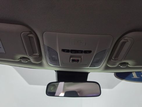 Used 2021 Toyota Corolla LE w/ LE Convenience Package FWD image 27