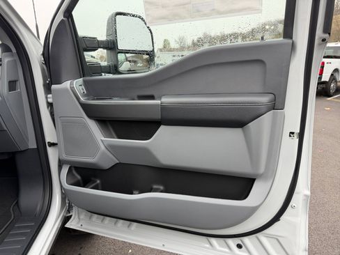New 2026 Ford F250 XLT image 16