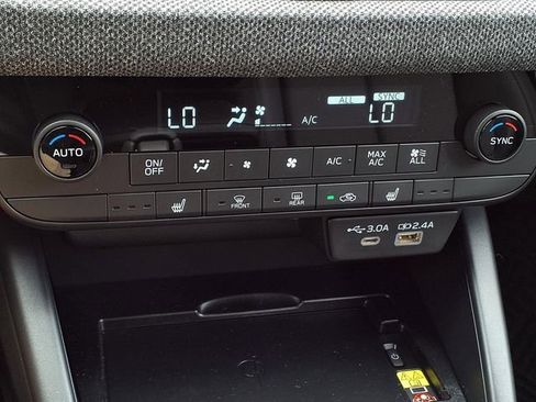 New 2026 Subaru Outback Limited AWD/4WD image 17