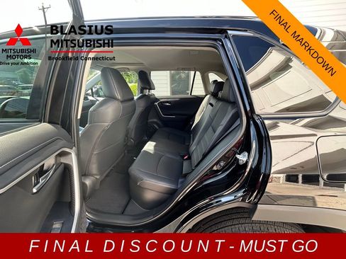 Used 2023 Toyota RAV4 Limited image 24