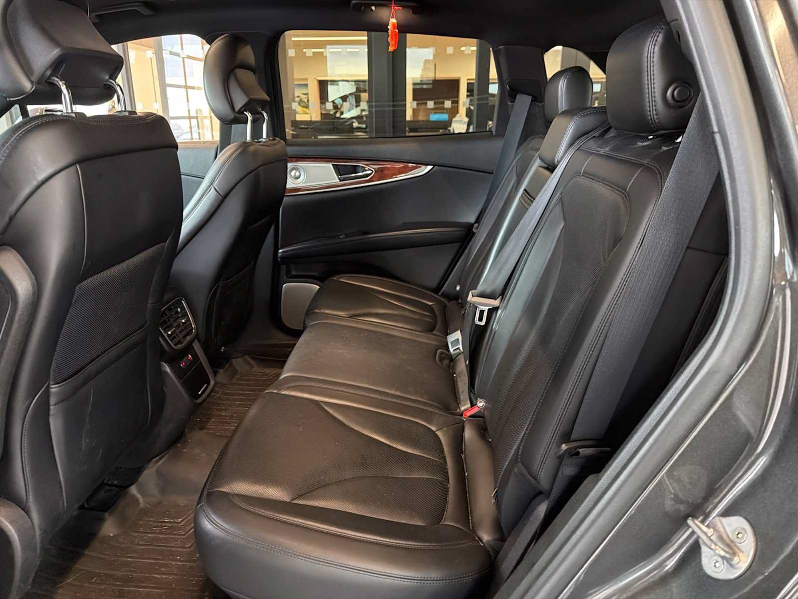 Used 2019 Lincoln Nautilus Reserve w/ Ultimate Package AWD/4WD image 26