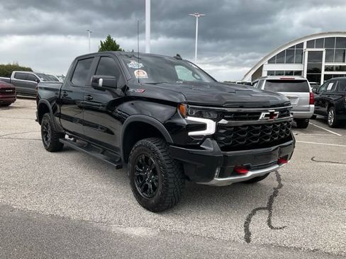 Used 2026 Chevrolet Silverado 1500 ZR2 AWD/4WD image 3