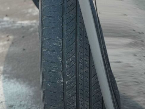 Used 2023 Honda Pilot EX-L image 29
