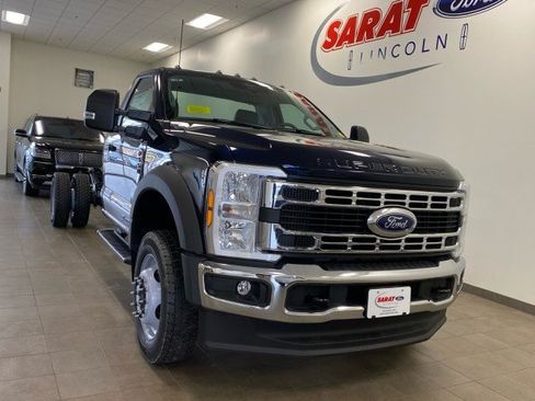New 2024 Ford F550 4x4 Regular Cab Super Duty image 2
